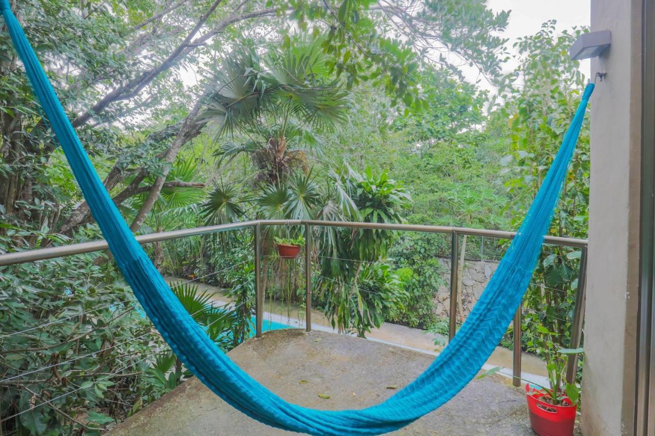 Guest House La Aldea Holistic Experience Канкун Экстерьер фото