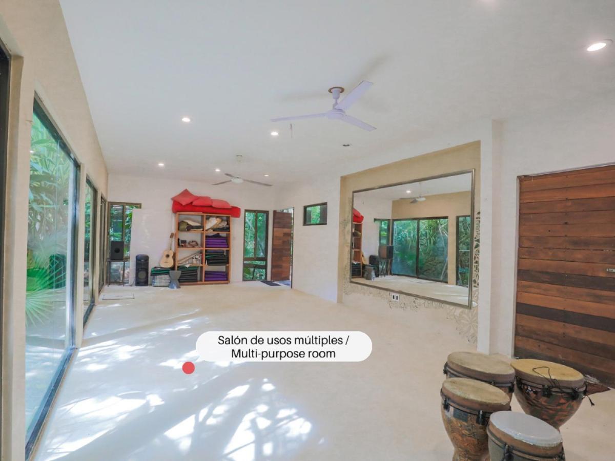 Guest House La Aldea Holistic Experience Канкун Экстерьер фото