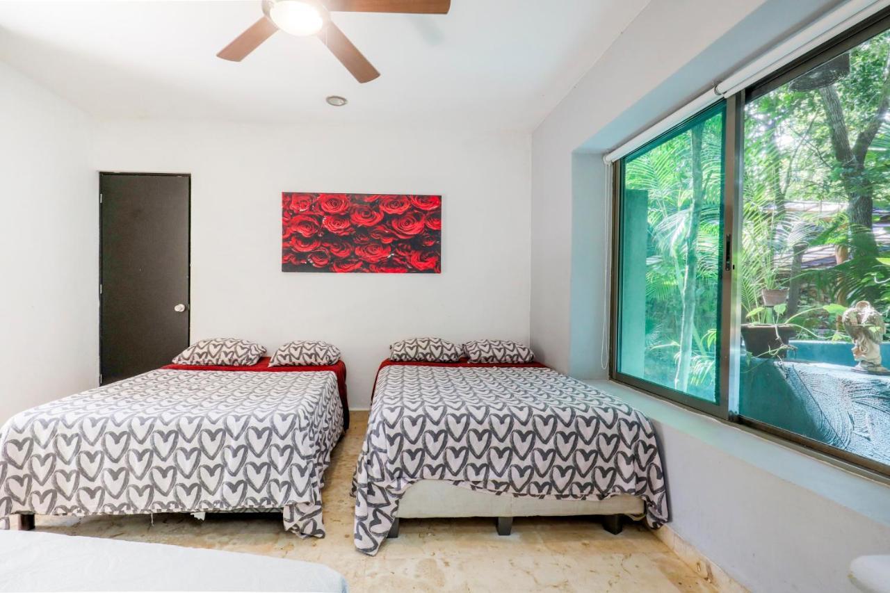 Guest House La Aldea Holistic Experience Канкун Экстерьер фото